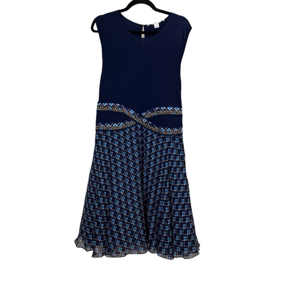 Diane Von Furstenberg Dresses & Skirts - Diane Von Furstenberg Rosalie Midnight Viscose and Silk Pleated Midi Dress sz 14